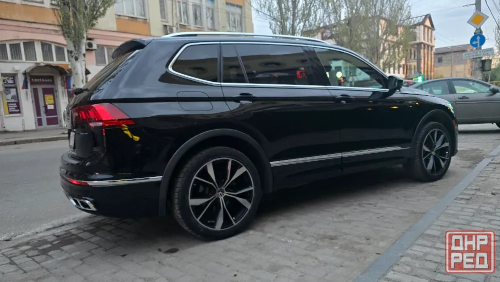 Фольцваген Тигуан Volkswagen Tiguan Allspace 2.0 R- Line Sel Premium 2022г Донецк - изображение 3