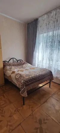 Продам большой дом в городе Ждановка Ждановка