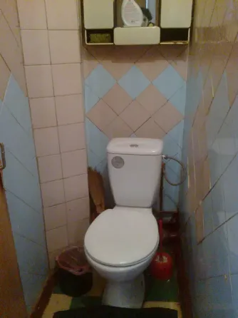 Продам 2-х ком.кв. Текстильщик, рядом рынок. Документы готовы. Донецк