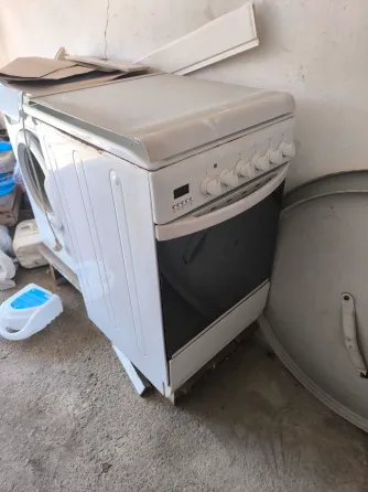 Плита газовая с электродуховкой Hotpoint Ariston Донецк