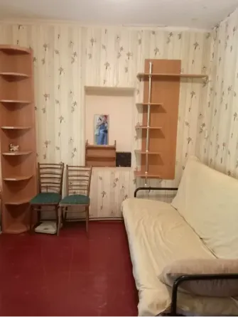 Продам 2к. квартиру на земле Ленинский р-н Донецк