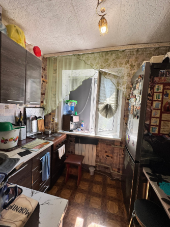 Продажа 2-комнатной квартиры 4/5, в г. Макеевка, Советский р-н, п. ш. Северная, 8 квартал Макеевка