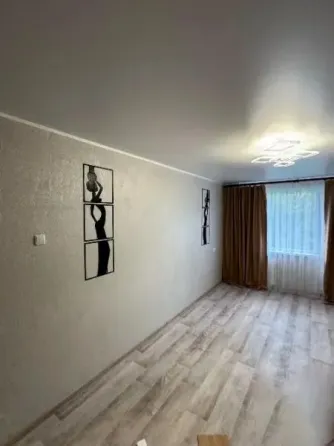1 ком. квартира, ул Сомова Донецк