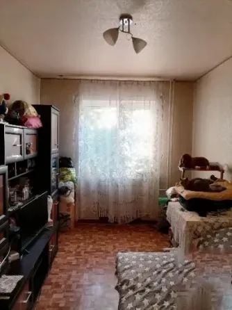 3-комнатная квартира,71м2,2/10,Ленинский р-н,ул.Пухова.Цена 10млн Донецк