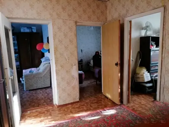 3-комнатная квартира,71м2,2/10,Ленинский р-н,ул.Пухова.Цена 10млн Донецк