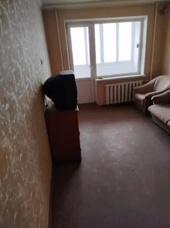 1-комнатная,31м2,10/14,Калининский р-н,пр-т Красногвардейский.Цена 2,4 Донецк