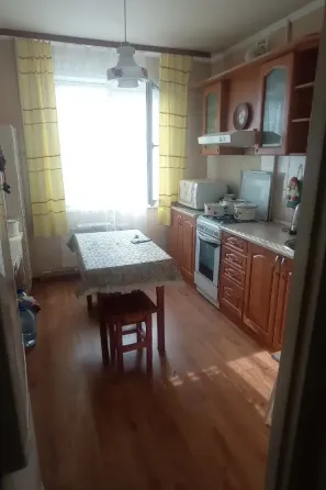 Продам 3 км кв Грузия пр Ильича Донецк