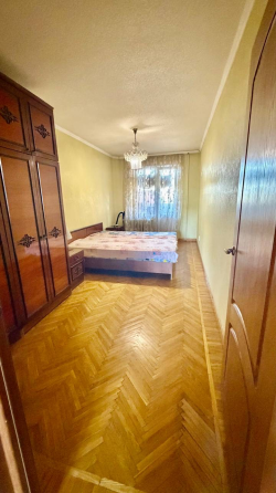 Продажа 3 комн. кв., пр. Ленинский(ориентир Детская стоматология) Донецк