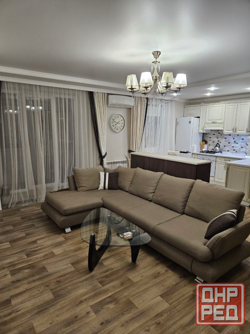 Продажа 4 комн. квартиры, ул. Лазо (г. Макеевка,  м-н Восточный) Макеевка - изображение 1