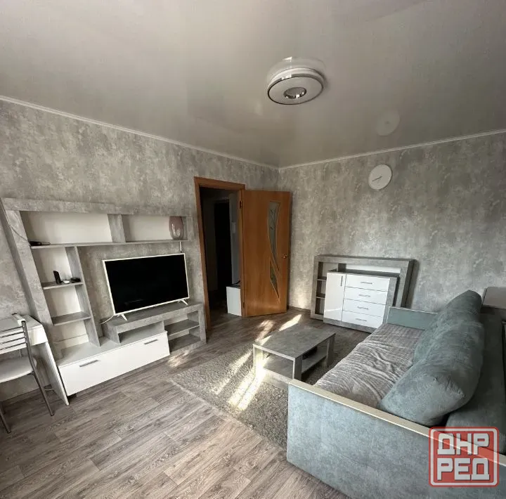 Кировском районе Донецка. Ул. Петровского. Ориентир - пересечение с улицей Куприна, Мирный,Голубой Донецк - изображение 6