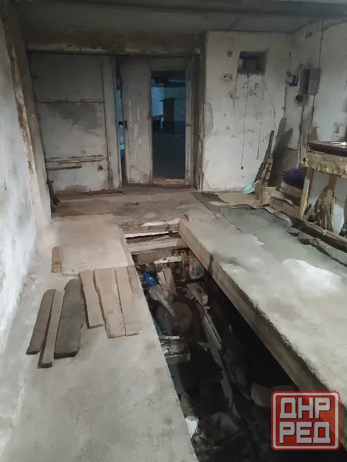 Сдам в аренду гараж 60 м² на Заперевальной (Буденновский район, ориентир-Майский рынок) под сто, цех Донецк - изображение 1