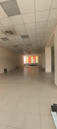Сдается нежилое помещение на Донском! Расположено рядом с рынком Донской, напротив Храма Ксении Донецк