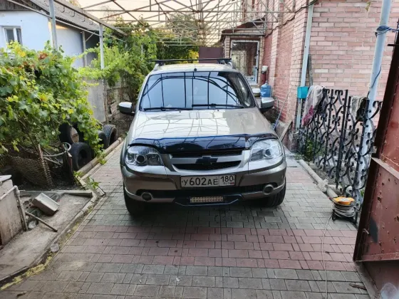 Продам Шевроле нива 2009г Донецк
