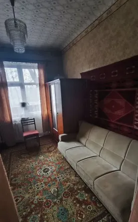 Продажа 2 квартиры Макеевка, п.Красная звезда ор-р 95 школа 1,5 млн.руб. Макеевка