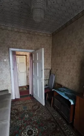 Продажа 2 квартиры Макеевка, п.Красная звезда ор-р 95 школа 1,5 млн.руб. Макеевка
