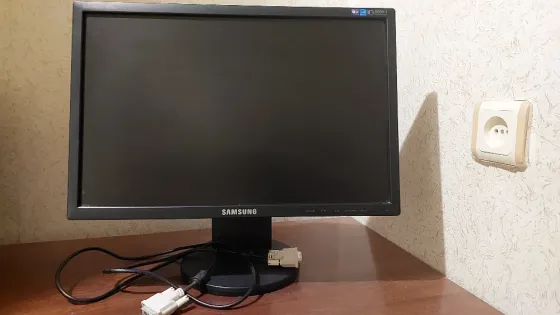 Монитор Samsung SyncMaster 943BW Донецк