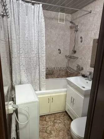Срочно сдается однокомнатная квартира в Кировском районе Донецк
