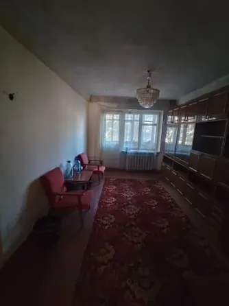Продается 2-комн. квартира, г. Торез, мкрн. 2 Торез