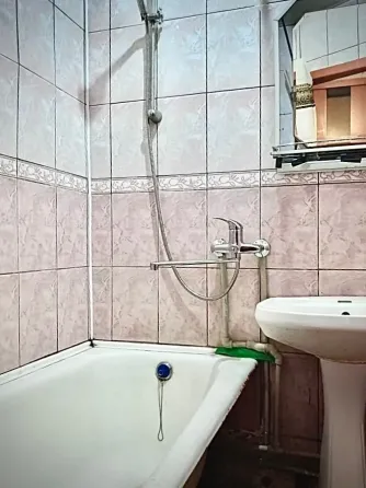 Сдам 2к квартиру кв Жукова Луганск