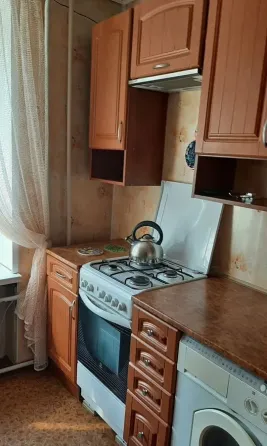 Сдам квартиру в Ленинском районе Донецк