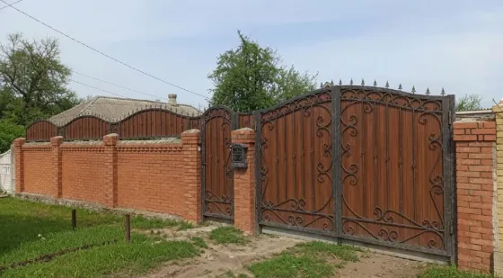 Предлагается к продаже дом ул. Пятницкого в г. Донецк Донецк
