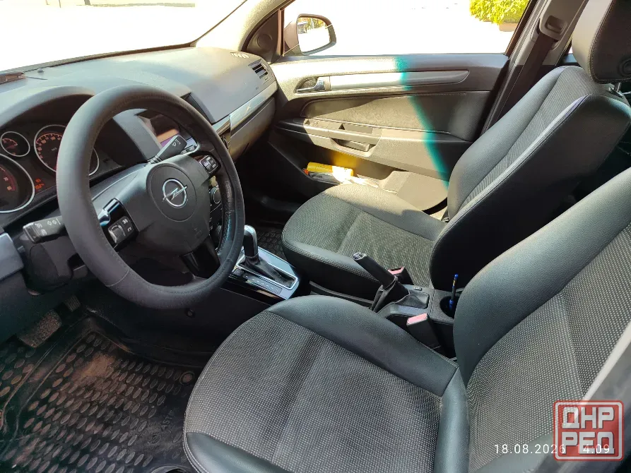 Продам свой автомобиль Opel Astra H (2011г) Донецк - изображение 4