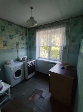 Продается 2-комн. квартира, г. Торез, мкрн. 2 Торез