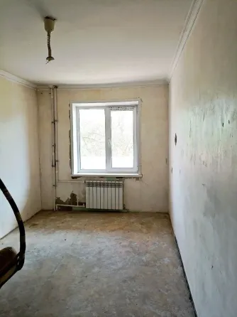 Продается 2х комнатная квартира 23 мкр по улица 9 Авиадивизии. Мариуполь