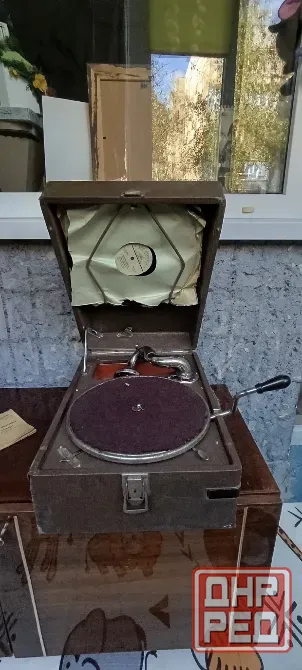 Патефон. Московский патефоный завод. 1958 год Донецк - изображение 6