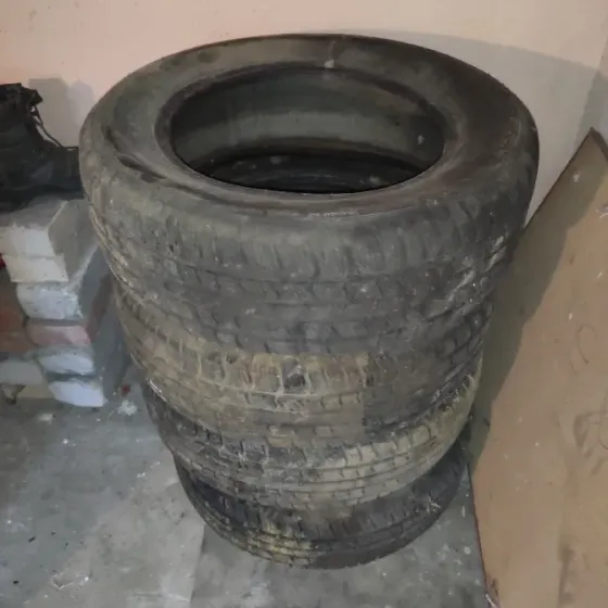 Покрышка резина 195/65 R15 Срочно! Донецк