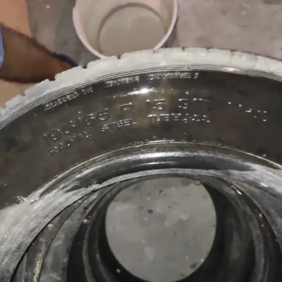 Покрышка резина 195/65 R15 Срочно! Донецк