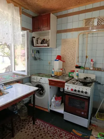 Продается дом с земельным участком 7 соток. Донецк