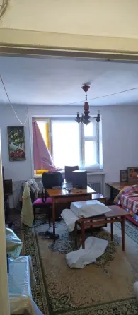 Продаётся -1 к. кв., крупногабаритная, пр. Ленинский Донецк