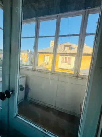 Продам 3-ю квартиру на 55 квартале!Отличное месторасположение - рядом школа 62, остановка, магазины Макеевка