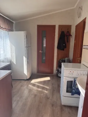 Продаётся 2-комнатный дом с участком на улице Доменной, г. Донецк Донецк
