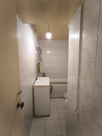 Продам 1 к 37м2 Разенкова Донецк