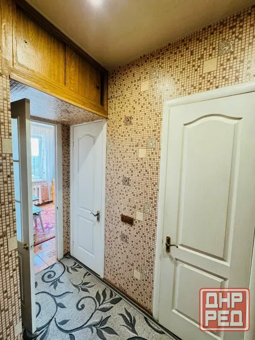 Продам 2-ю квартиру с ремонтом на м-не Калининский, рядом школа 37, супермаркет Макеевка - изображение 3