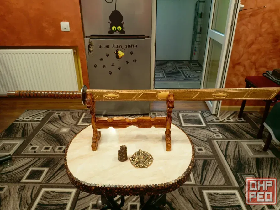 Меч катана сувенирный с подставкой из дерева Донецк - изображение 1