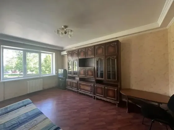 Продам трёхкомнатную квартиру в Ворошиловском Донецк
