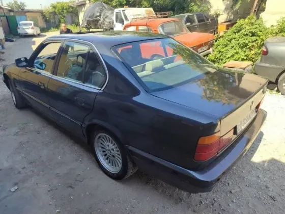 Bmw 5 (Е34) Донецк