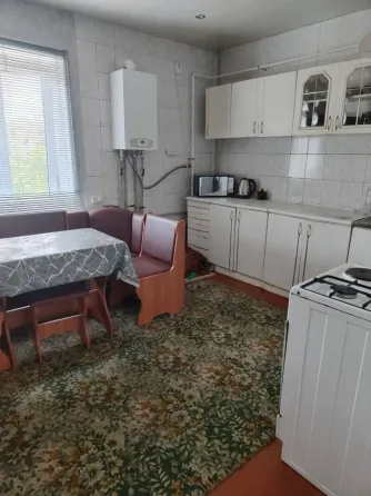 Продается 2-х этажный дом г.Харцызск Харцызск