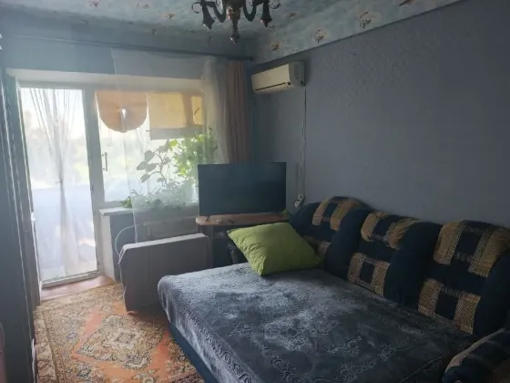 Продам 1 комнатную квартиру на Петровке Донецк
