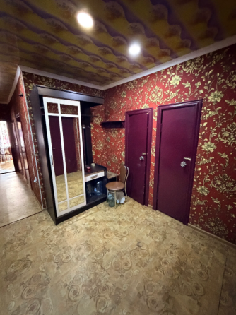 Продажа крупногабаритной 3 комнатной квартиры г. Макеевка Горняцкий район, пгт Пролетарское Макеевка