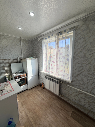Продажа 1 комнатной квартиры, г. Макеевка, пгт Ханженково, микрорайон Первомайский (ориентир Молоко) Макеевка