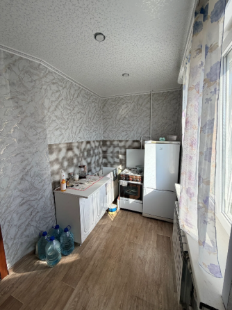 Продажа 1 комнатной квартиры, г. Макеевка, пгт Ханженково, микрорайон Первомайский (ориентир Молоко) Макеевка