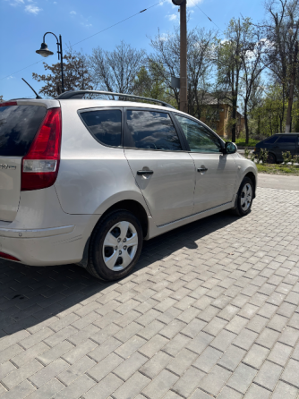 Продам Hyundai i30 CW 1.6 2010 г.в. Донецк