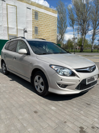 Продам Hyundai i30 CW 1.6 2010 г.в. Донецк