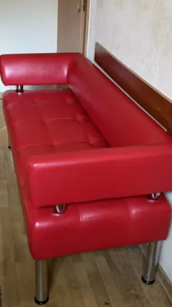 Продам офисный диван Донецк
