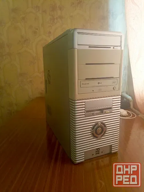 2 корпуса для компьютера ATX Макеевка - изображение 2
