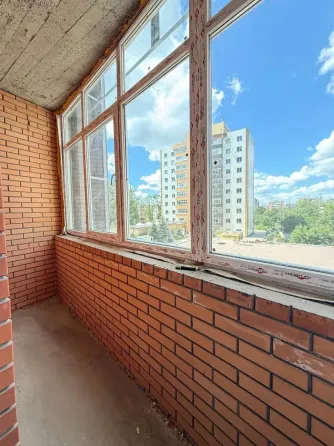 2 ком.кв.Строителей 108а Мариуполь